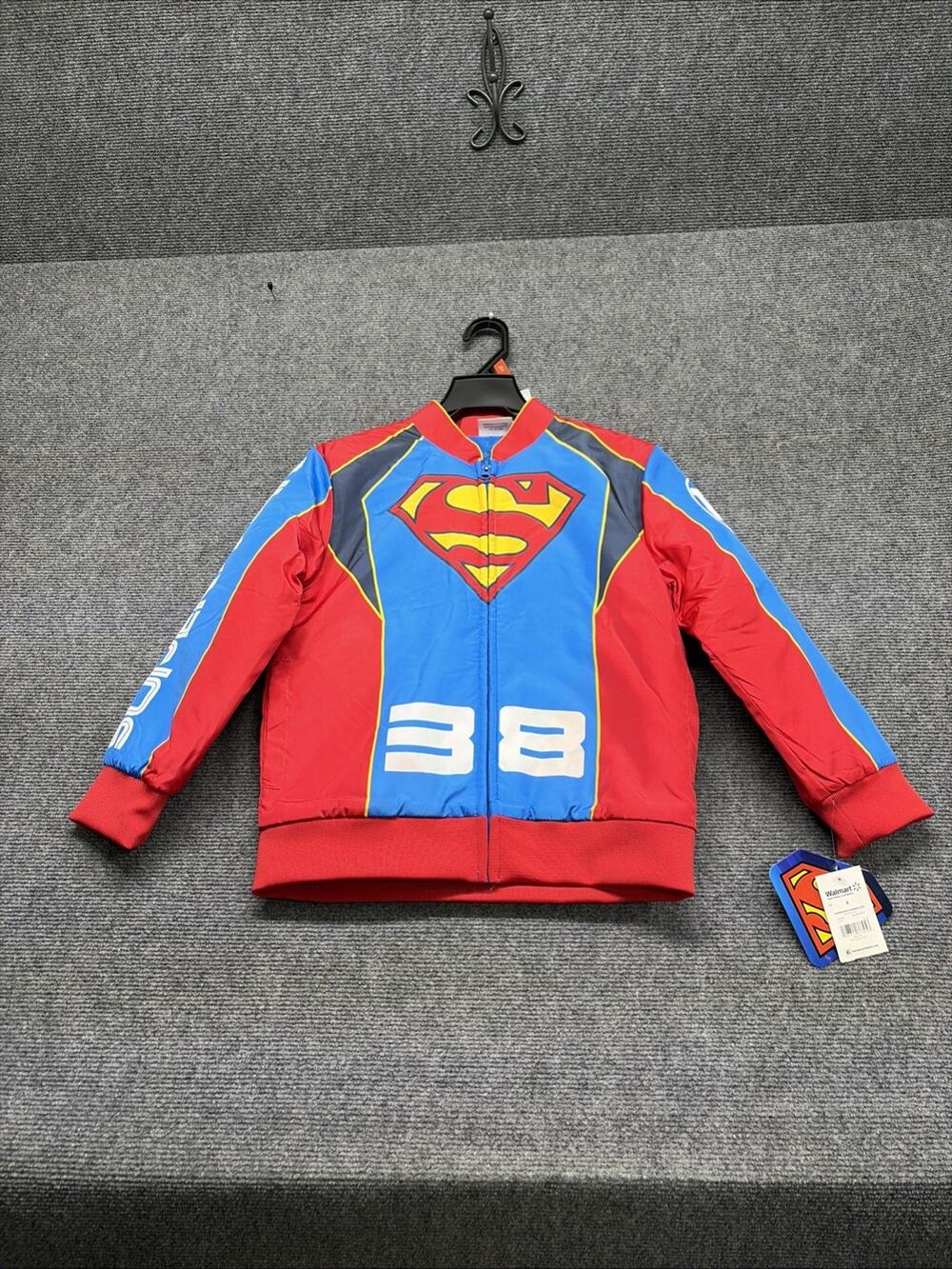 NWT Superman Bomber Jacket Boys Size 8 Red Long Sleeve Full Zip MSRP $24.98